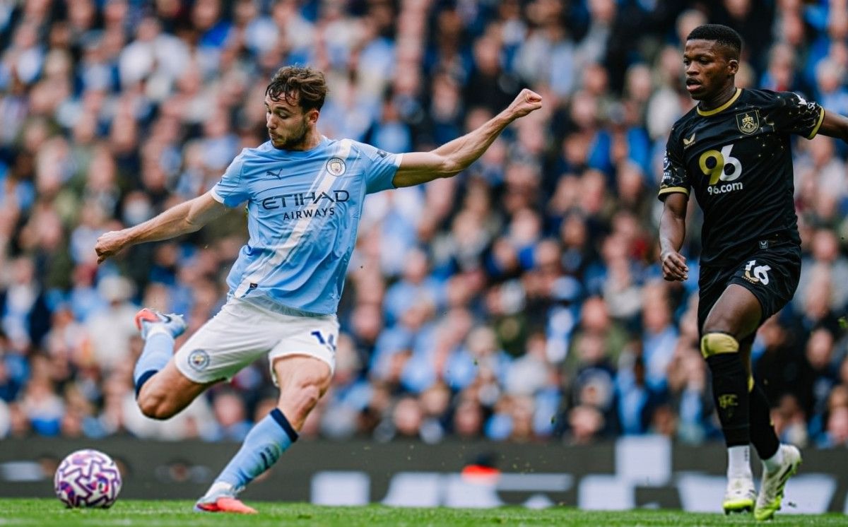 manchester city burnleyi evinde dagitti 1 8QLCFGuW