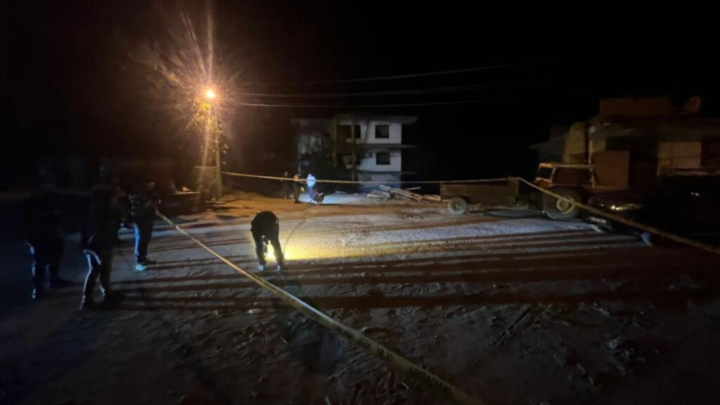 manisada psikolojik sorunlari olan sahis rastgele ates acti 1 olu X1b5ZDRt