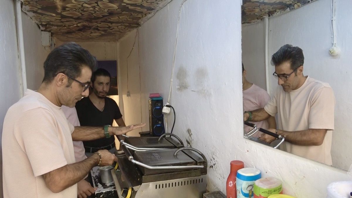 mardinde 3 metrekarelik dukkanla cocuklarini okuttu 4 pRYLUl11