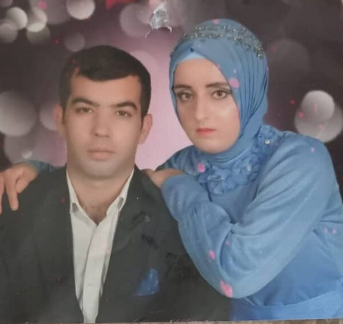 Mardin'de kaybolan aileye 4 gündür ulaşılamıyor 1 mardinde kaybolan aileye 4 gundur ulasilamiyor 0 XhASLjwC