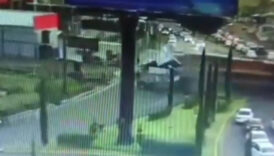 meksikada yolcu otobusu trenle carpisti 8 olu zvgICql4