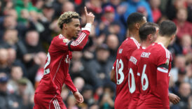 merseyside derbisinde liverpool evertona sans tanimadi KDYxKWaj