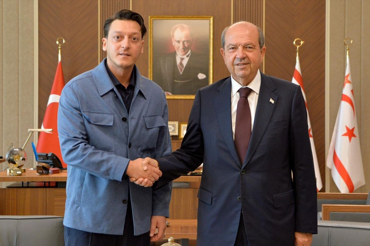 mesut ozilden fifa ve uefaya kktc cagrisi 0 S4TjcIrF