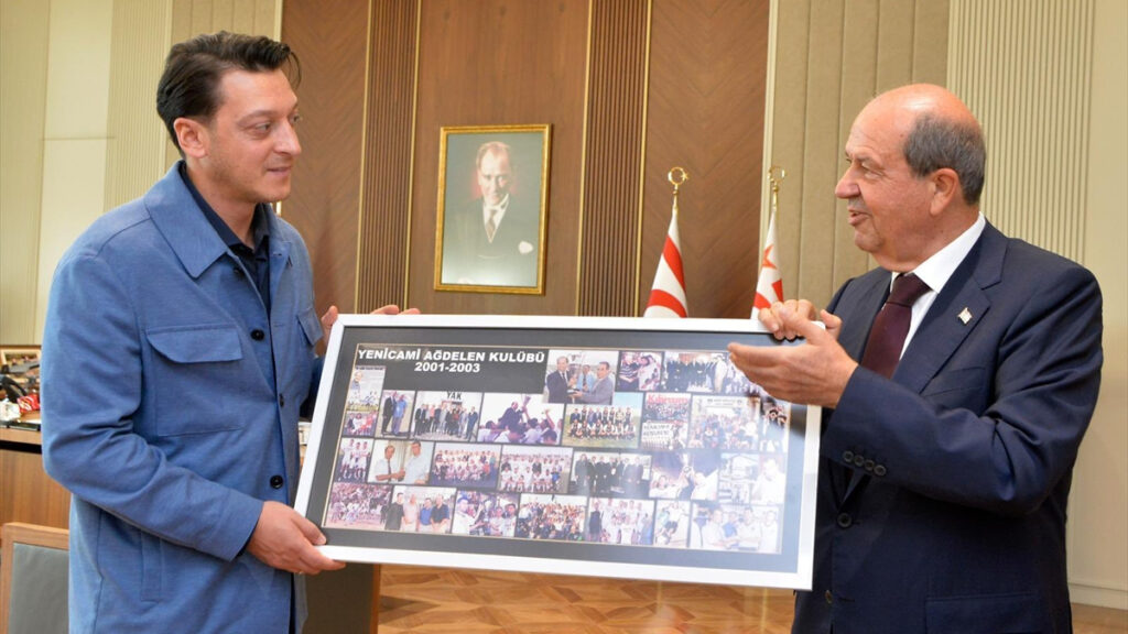 mesut ozilden fifa ve uefaya kktc cagrisi xHLBOHb6