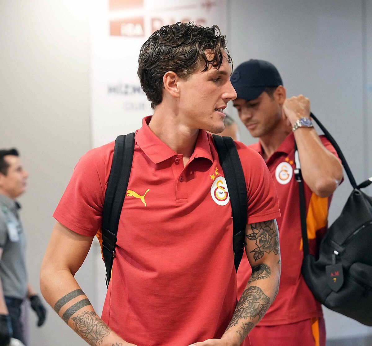 nicolo zaniolo transfer icin italyaya gitti 0 GlCXDVy5