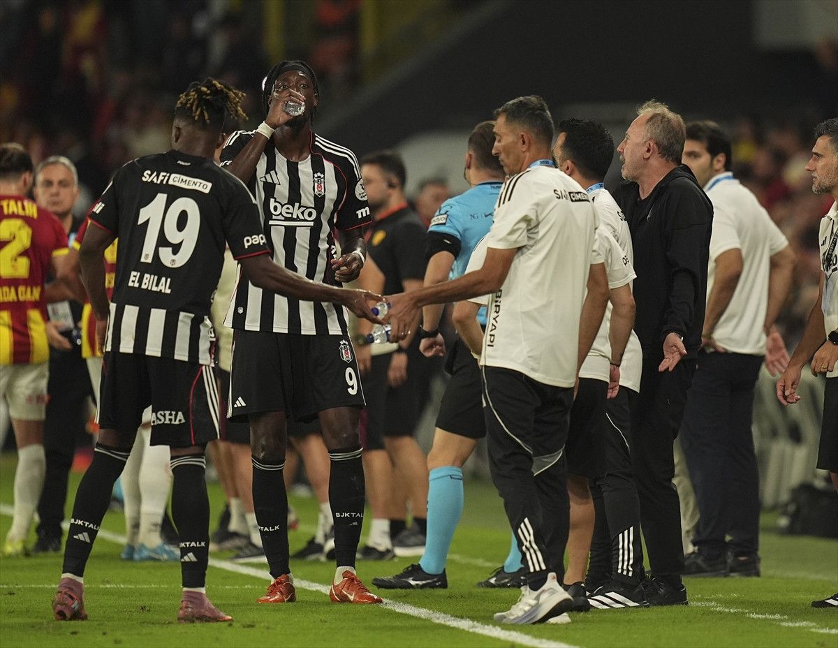 nihat kahveci besiktas deplasmana gitmesin 2