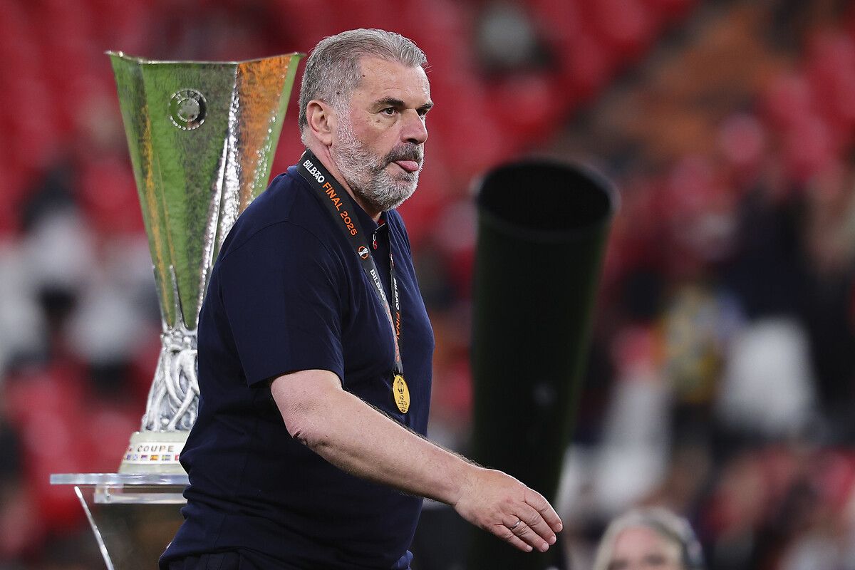 nottingham forestta santo donemi sona erdi jose mourinho adaylar arasinda 2 4HhfELTb