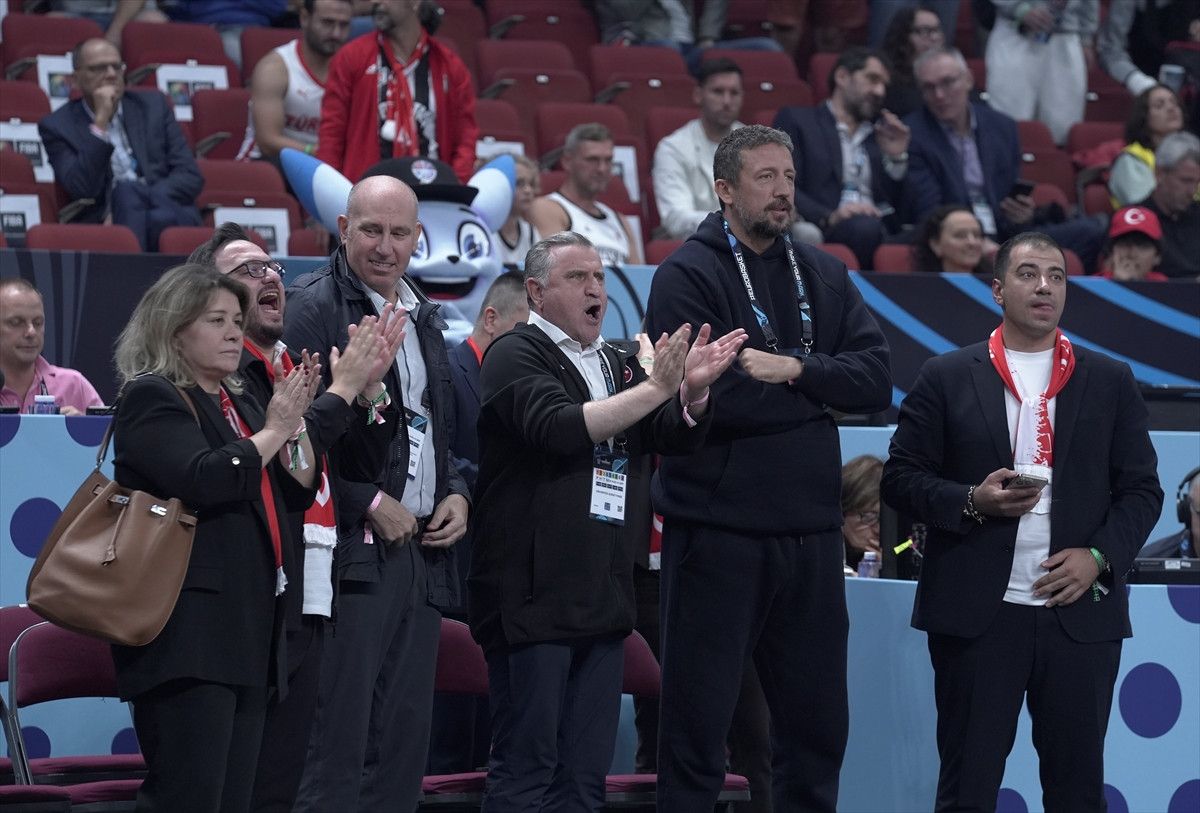 osman askin bak 12 dev adam efsanesi uyaniyor 1 DOFagDsy