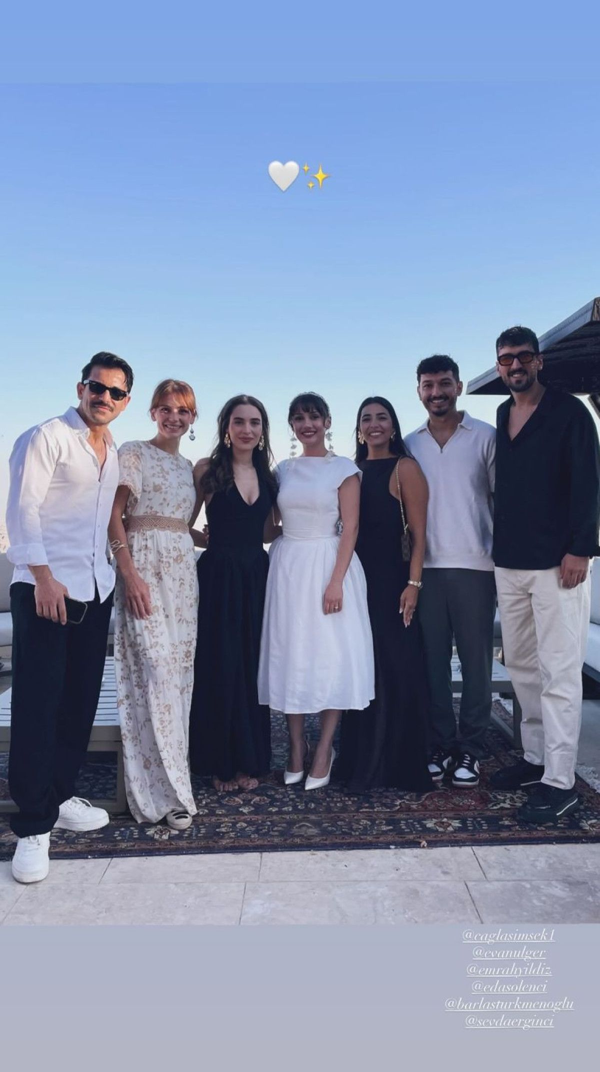 oyuncu sevda erginci mardinde nisanlandi 1 muB9YAAr