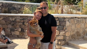 pinar altug kizinin son halini paylasti takipcileri yorum yagdirdi QmcHwf1Z