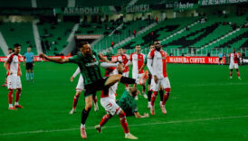 sakaryaspor sivasspor macinda gol cikmadi 3NZY6Rl3