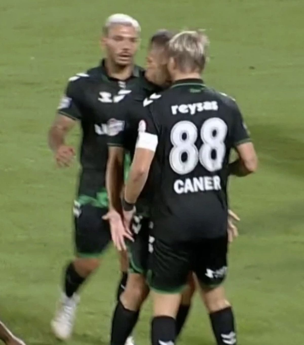 sakaryaspordan tokat olayi sonrasi kadro disi karari 0 KSz3s2tB