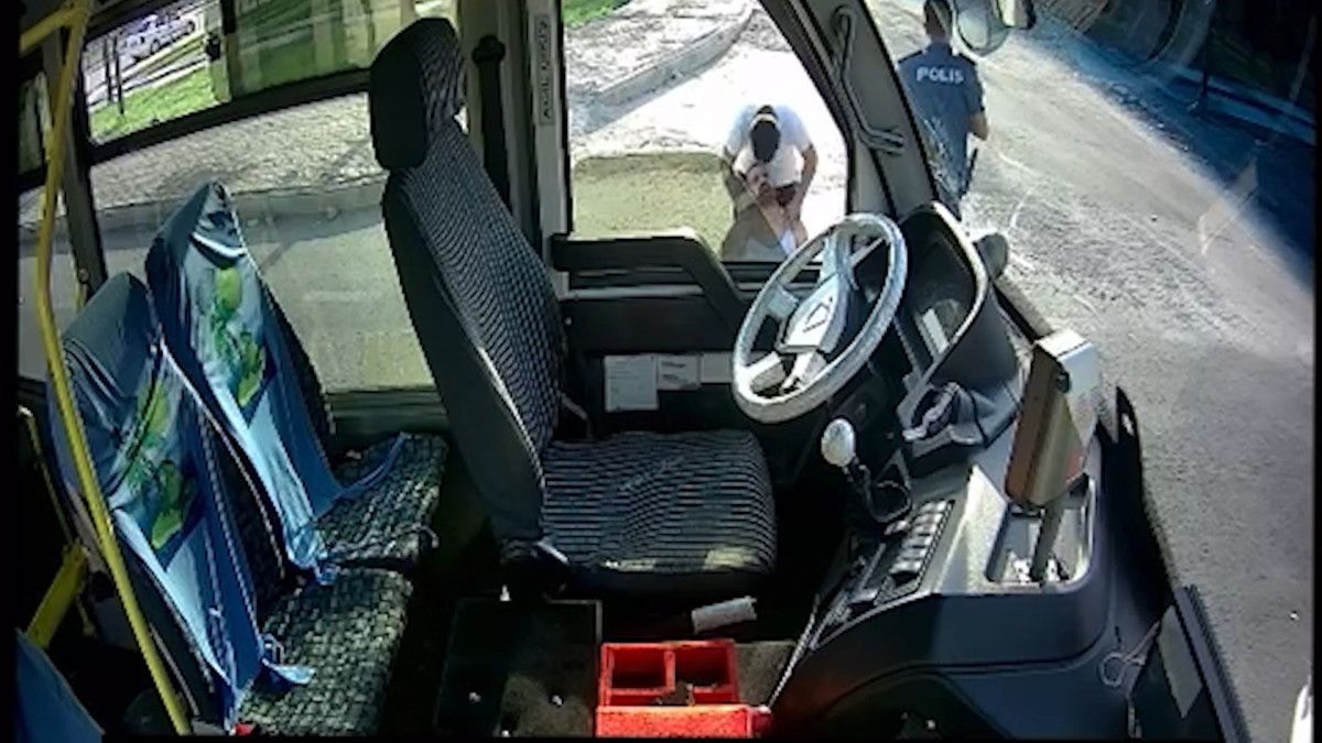 sanliurfada halk otobusu soforune bicakli saldiri 2 LzC7zMZD