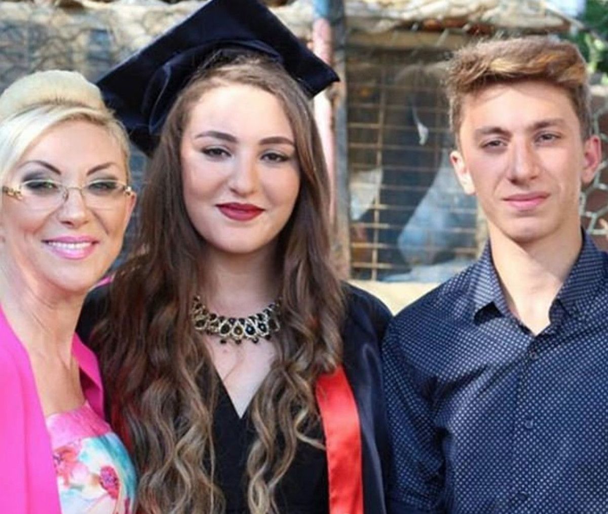 sarkici gullunun son roportaji beni serenay sarikaya oynasin 0 lpMmEPSI