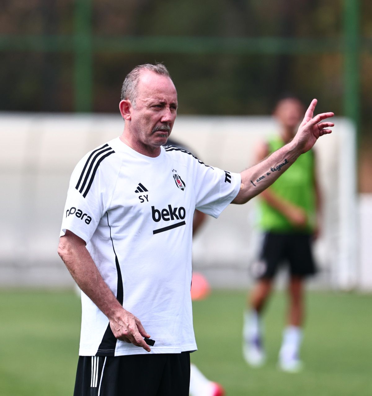 sergen yalcin besiktasin acilen 3 bolgeye transfere ihtiyaci var 0 59LvNPn9