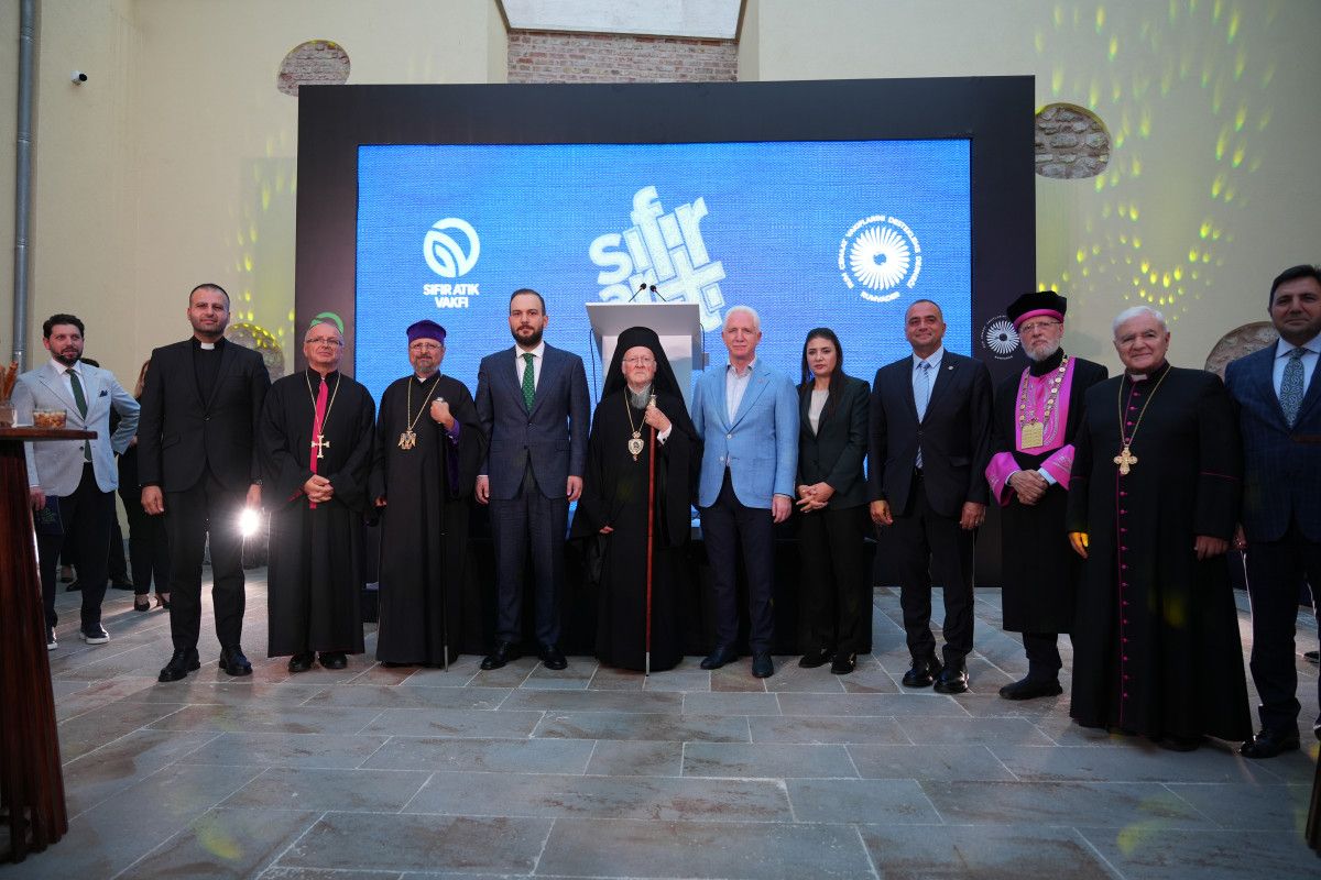 sifir arti sergisi tarihi bulusma ile sona erdi 15 RkNgBpyn