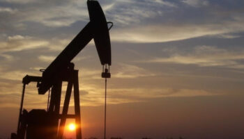 suriyede 14 yil sonra ilk ham petrol ihracati gerceklestirildi C38IFqzH