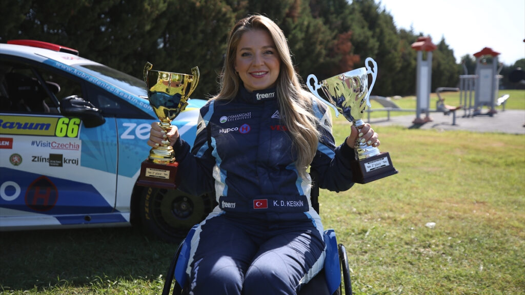 tekerlekli sandalyeyle dunyada ilki basaran kubra denizci keskinin hikayesi 4EpvH6Df