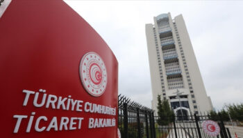 ticaret bakanligindan 548 firmaya dahilde isleme izni AbJwByvh