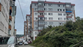 trabzonda camasir astigi sirada 5inci kattan duserek can verdi 1VEkHkZ2