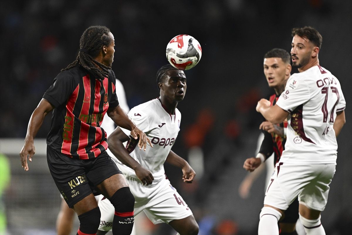 trabzonspor deplasmanda fatih karagumruku yendi 0 4rTWlCff