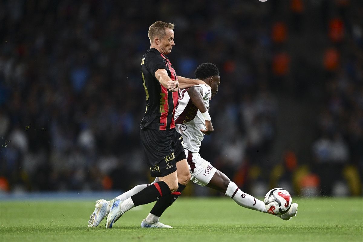 trabzonspor deplasmanda fatih karagumruku yendi 1 GBXSc1Rd