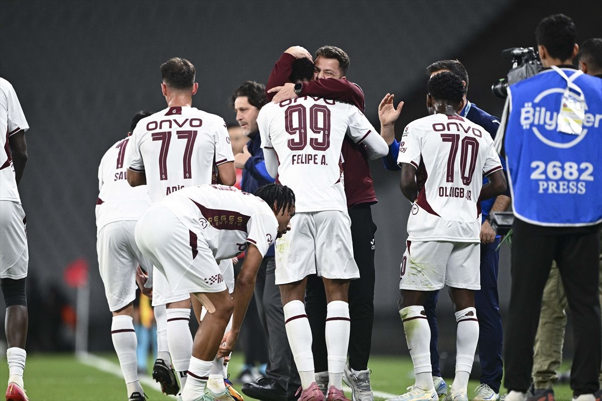 trabzonspor deplasmanda fatih karagumruku yendi 3 7T4fIP67