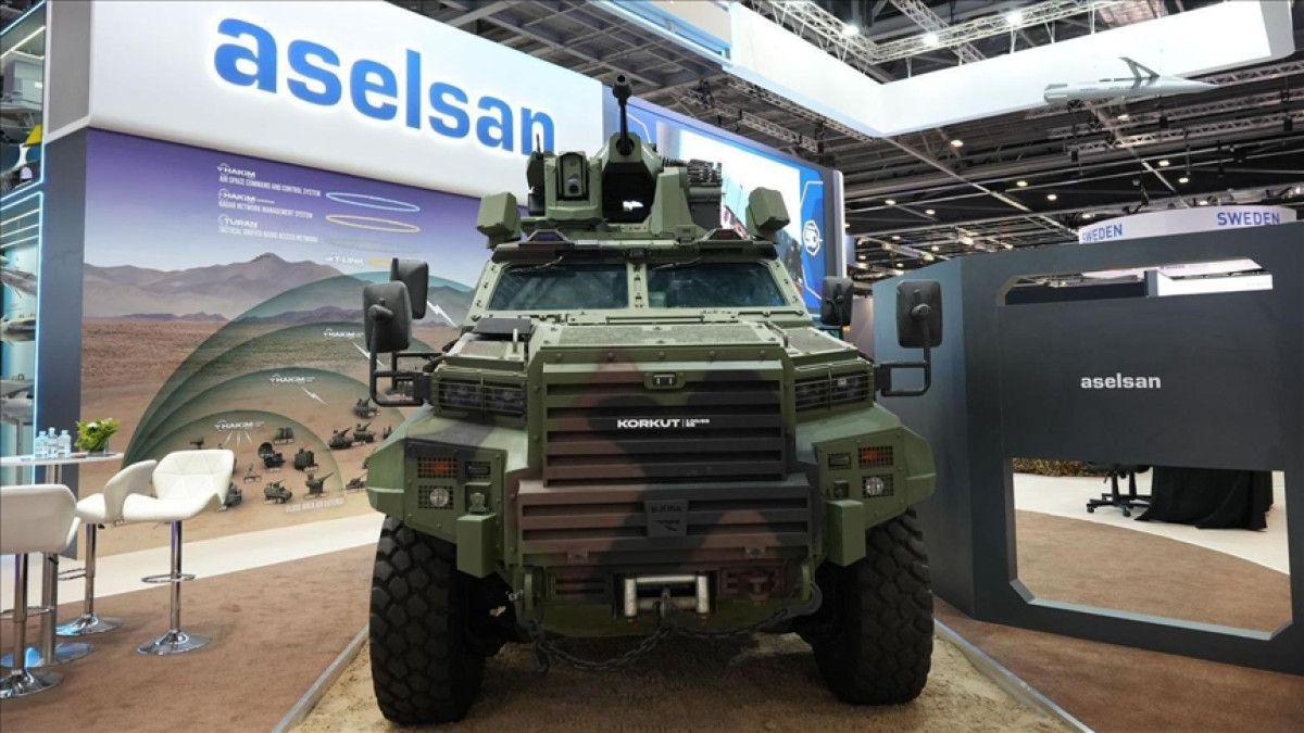 turk savunma sanayiinden 27 firma ile londra cikarmasi 5 lTBX7ZNW