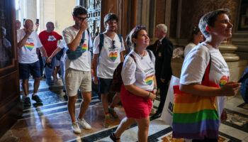 vatikanda ilk resmi lgbtq hac ziyareti binden fazla escinsel katildi XNXJLDdg