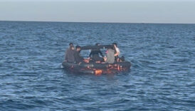 yunanistanin olume terk ettigi gocmenler canakkale aciklarinda kurtarildi bnUB8wtL