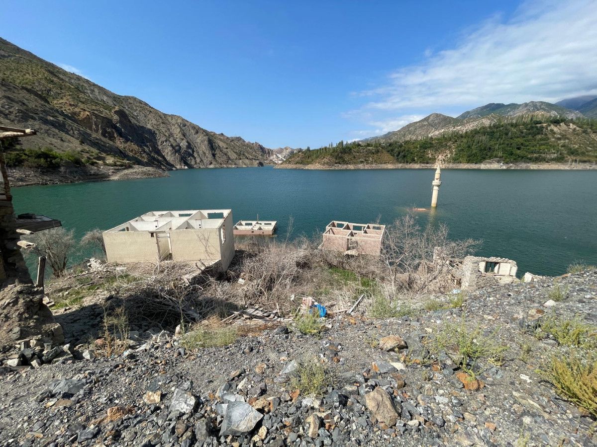 yusufelide baraj sularina gomulen anilari icin daldi 1 S8LE7MJr