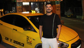 adanada bir bebek hastaneye dogru ilerleyen taksinin icinde dogdu dODcPsxV