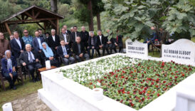 ali osman ulusoy mezari basinda anildi NUCt58dW