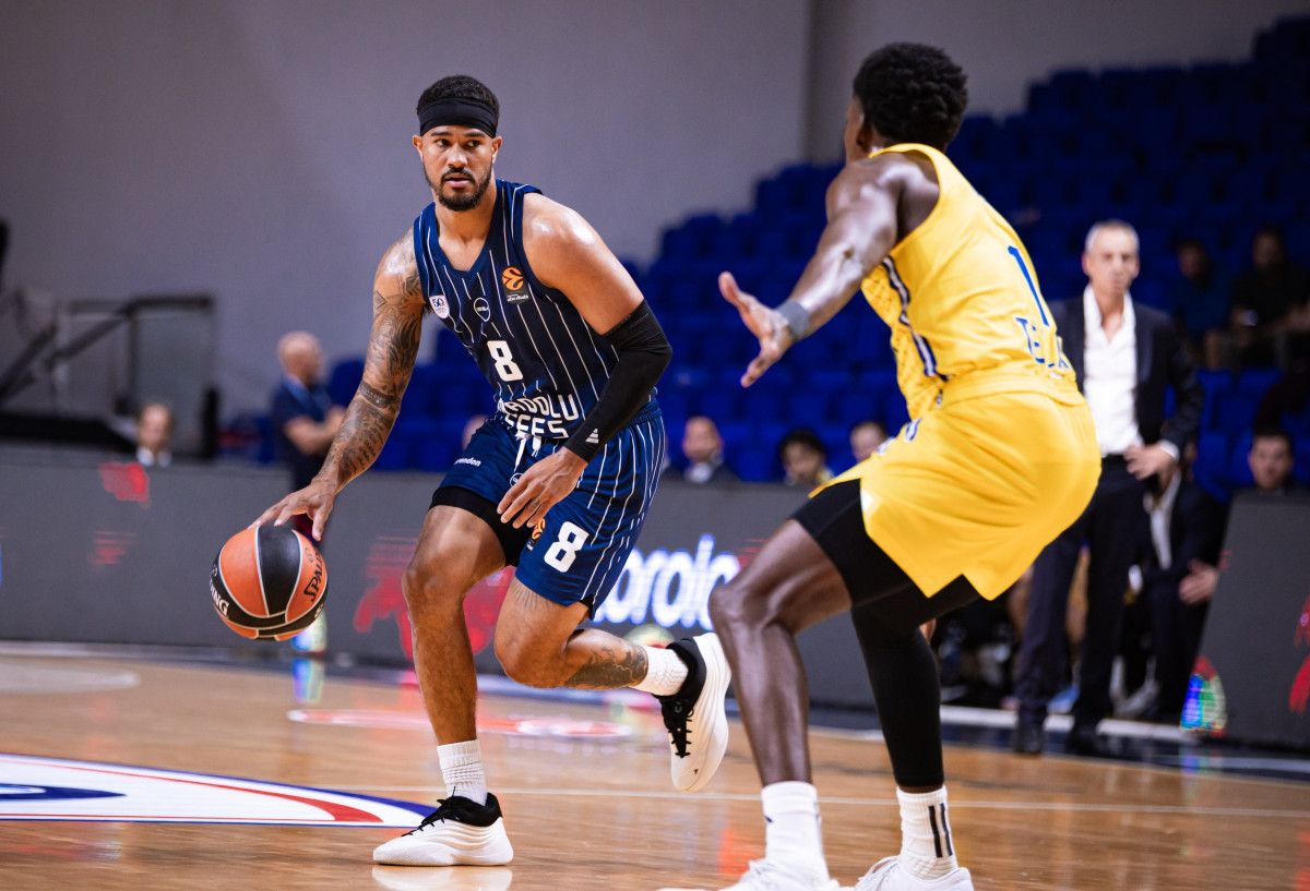 anadolu efes maccabiyi devirdi 0 4VPpO3Vz