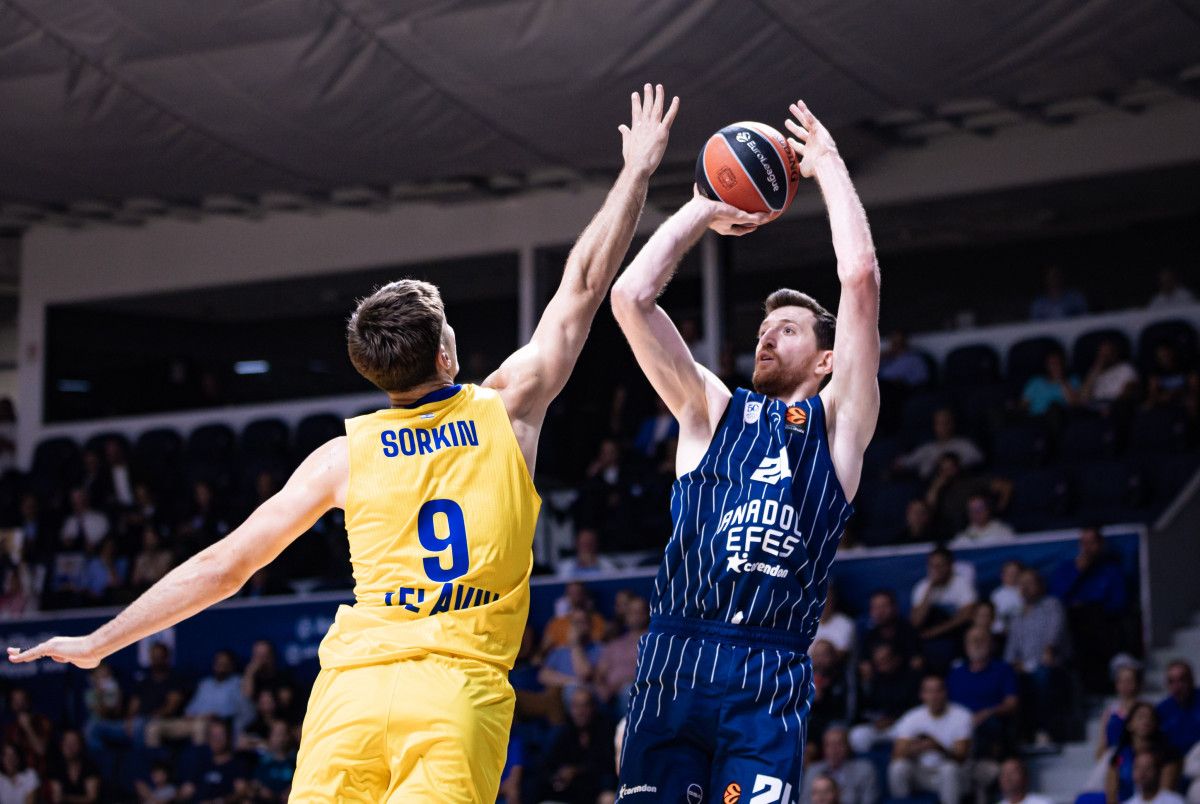 anadolu efes maccabiyi devirdi 1 et11JO7Q