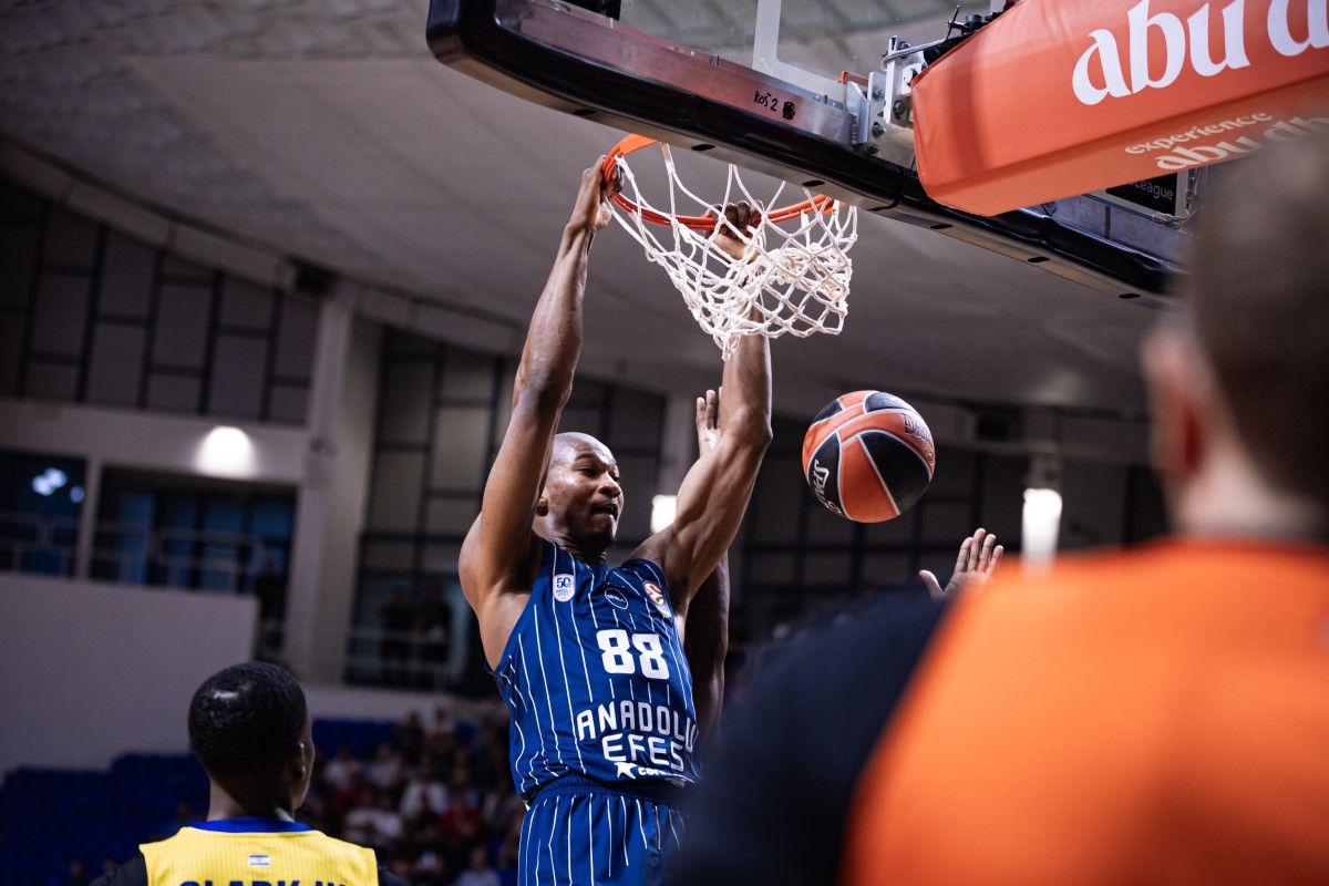 anadolu efes maccabiyi devirdi 2 hQCYzgNX