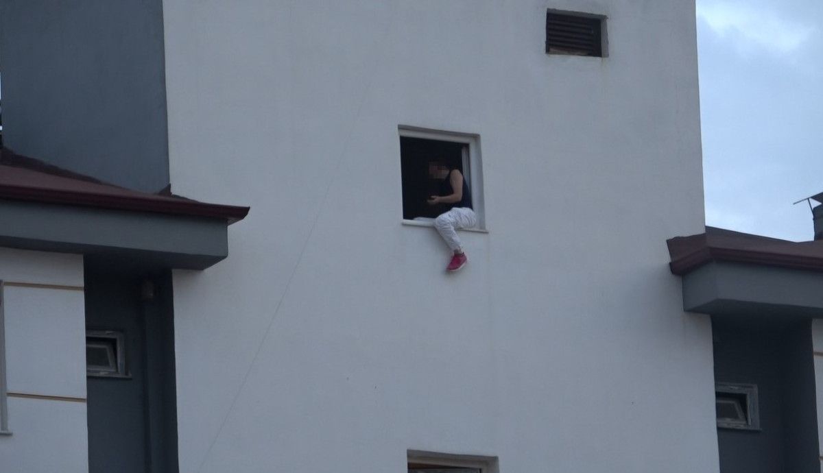 antalyada 6 cocugun uzerine benzin dokup kabusu yasatti karar aileleri soke etti 0 Kkq4kwbg