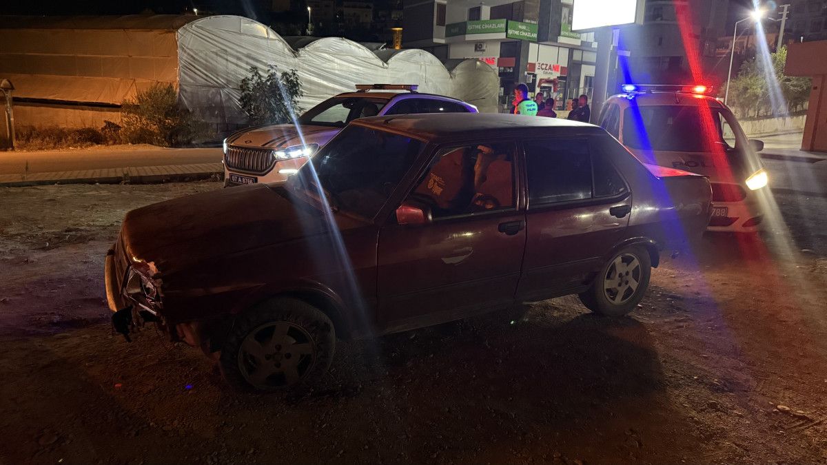 antalyada alkollu surucu bariyerlere carpip kacti 58 bin tl ceza yedi 1 8lZ21YsB