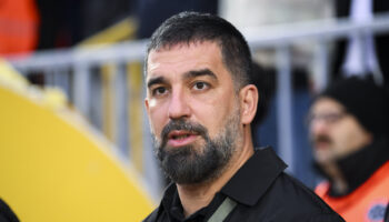 arda turandan anlamli cagri savaslara son verin EGarrLyE