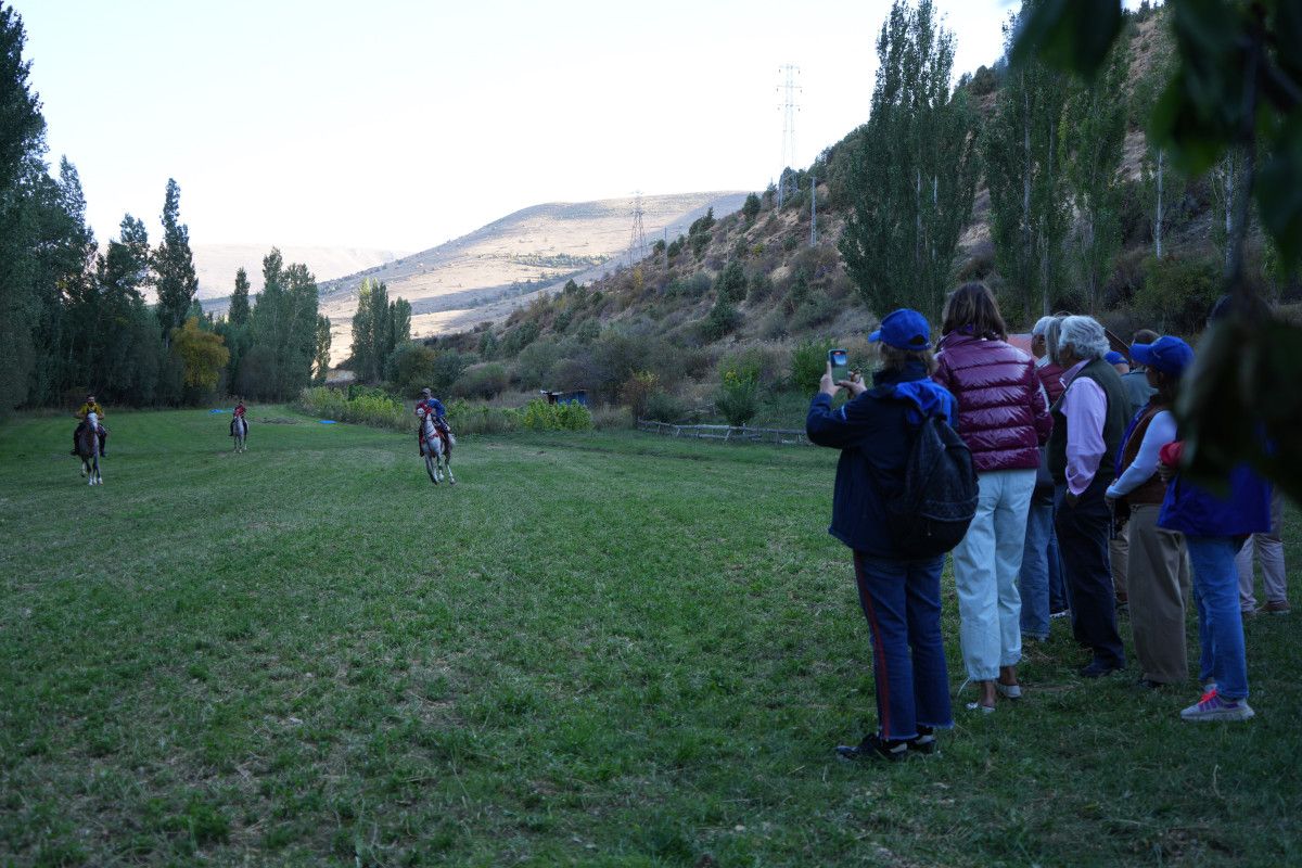 avrupadan gelip bayburtta ata sporu ciride hayran kaldilar 1 7XMaCVGA