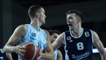 bahcesehir koleji turk telekomu yendi MQGawm7H