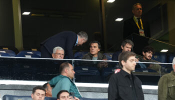 bakan bak ile montella fenerbahce nice macini izledi IHTyaW9t