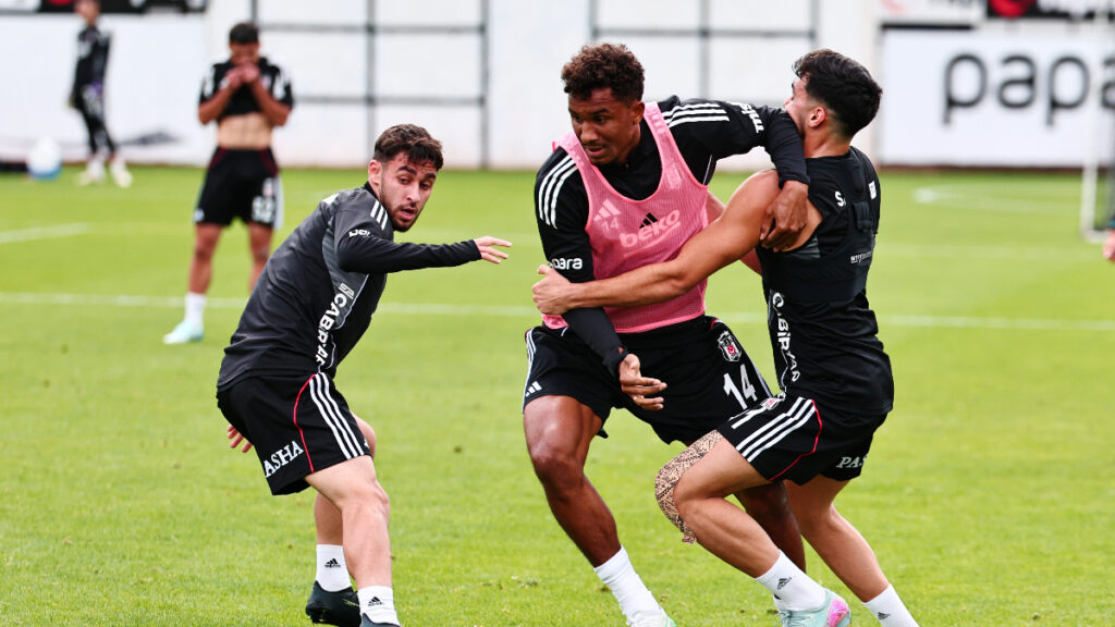 besiktas galatasaray derbisinin hazirliklarina basladi bCFclTL3