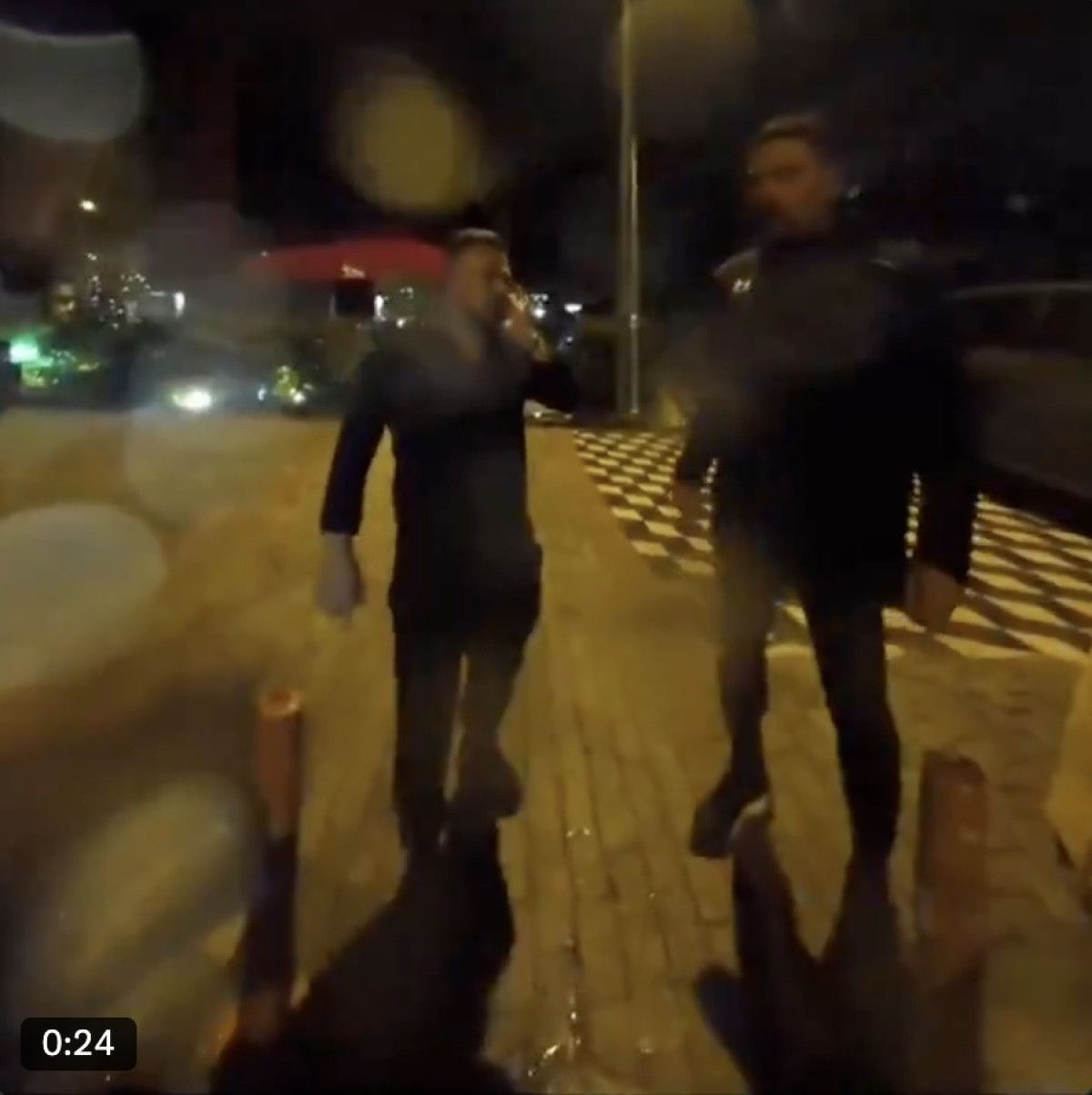 cagdas atanla kurye arasinda gulumseten diyalog sikilinca ara beni 0 HE4LibFM