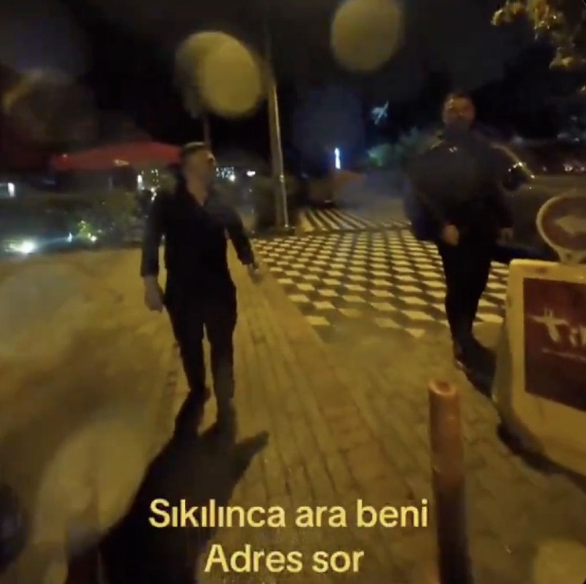 cagdas atanla kurye arasinda gulumseten diyalog sikilinca ara beni 2 FsceR28f