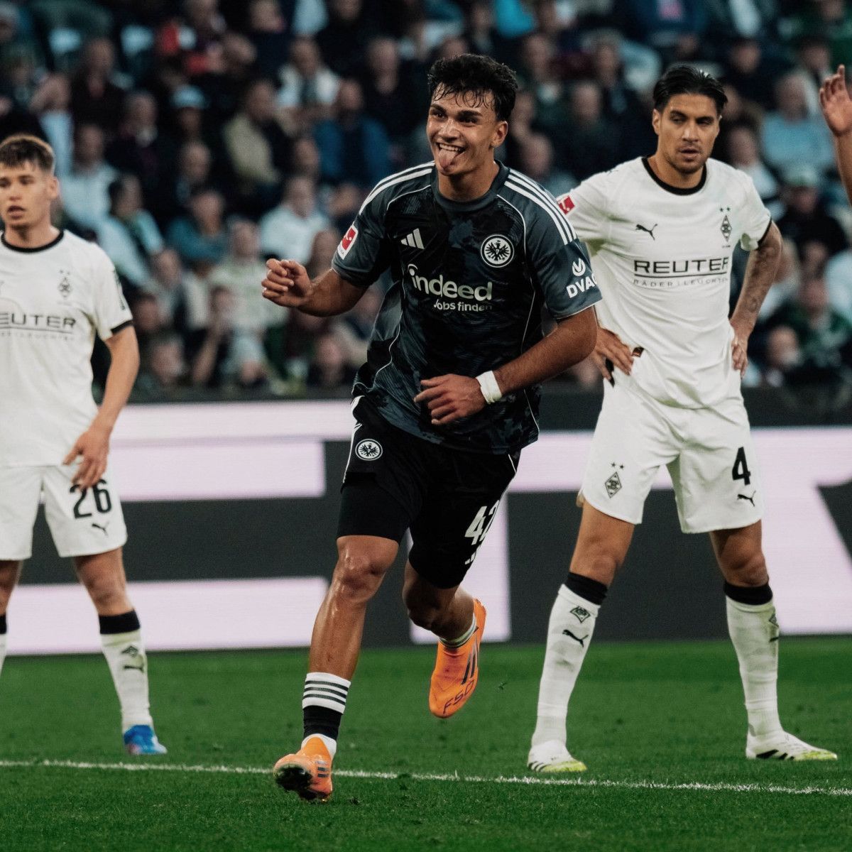 can uzun parlamaya devam ediyor almanlar bonservisiyle ilgili karar verdi 2 IeKLLNYt