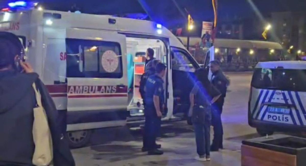 elazigda gaspci telefonunu almak istedigi sahsi bicakladi 0