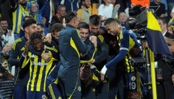 fenerbahce uefa avrupa liginde ilk galibiyetini aldi FL3vLFde