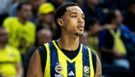 Fenerbahçe'de Brandon Boston sakatlandı 13 fenerbahcede brandon boston sakatlandi TQ9endds