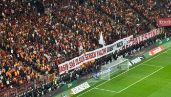 galatasaray tribunlerinden sergen yalcina anlamli pankart 1zfilJy5